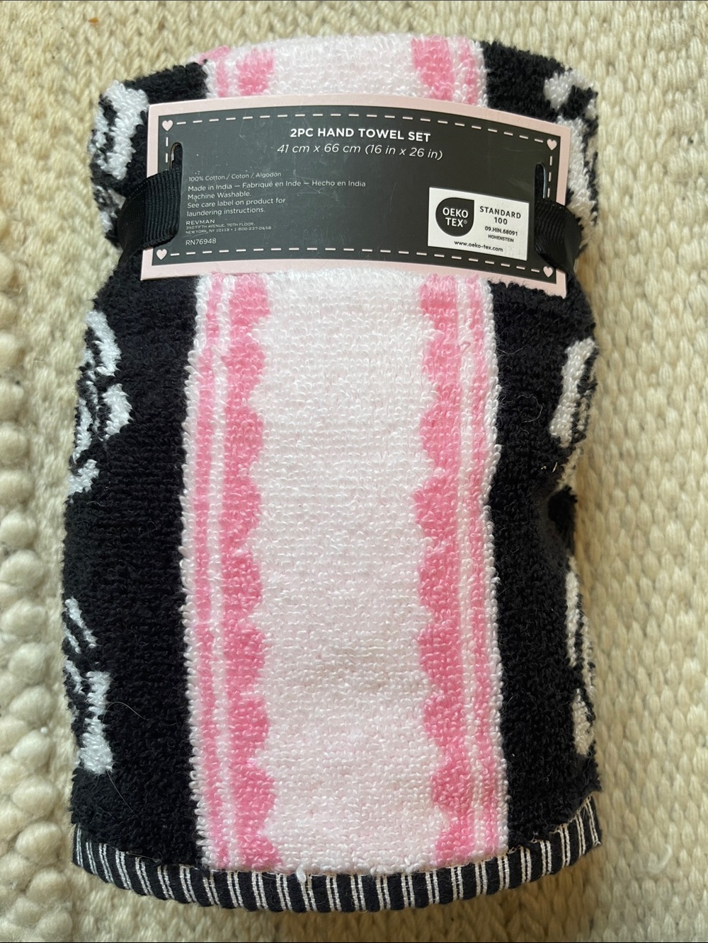 Set of 2 Rose Print Hand Towels by Betsey Johnson - Picture 4 of 7
